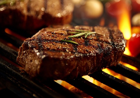 Come preparare la bistecca alla griglia perfetta: la ricetta